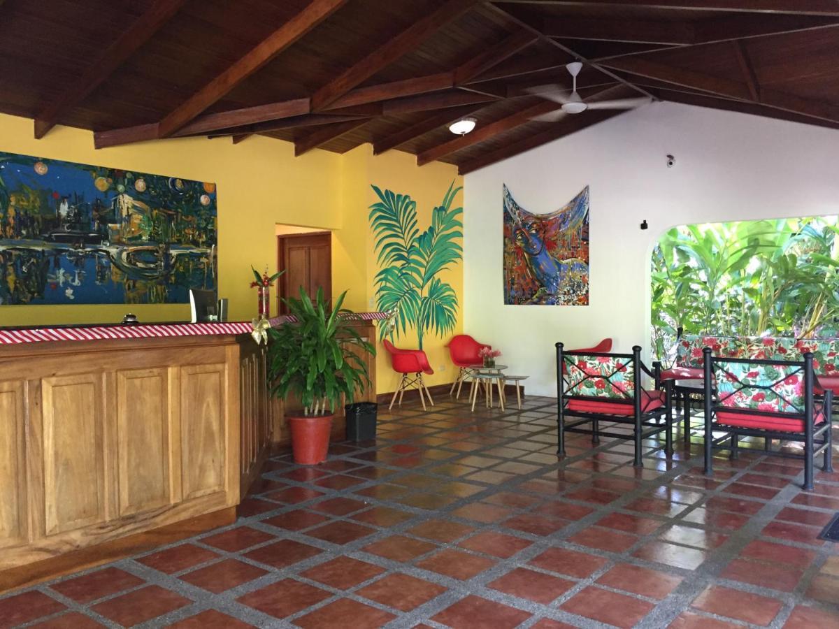 Jaco Hotel Docelunas Екстериор снимка