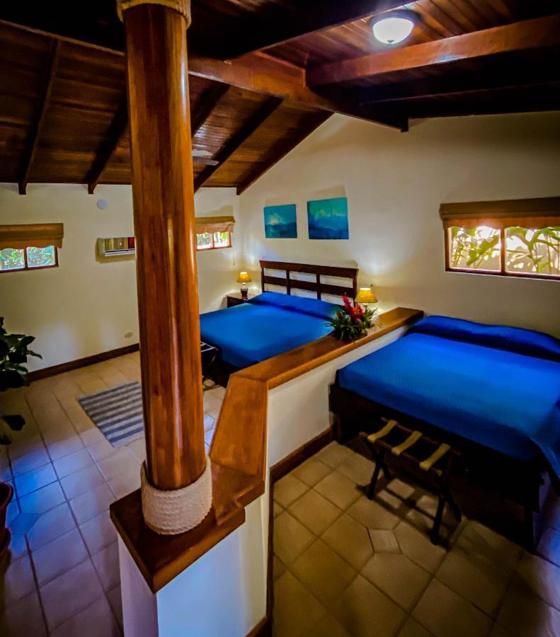 Jaco Hotel Docelunas Екстериор снимка